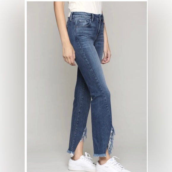 Hidden Happi flare frayed hem jeans size 26 - Picture 3 of 6